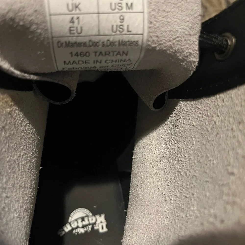 Dr. Martens Black Lace Up Boots with Chunky Sole - Picture 5 of 5